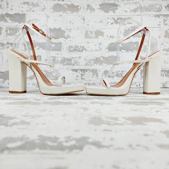 NEW Marc Fisher Katin Ivory Leather Platform Block Heel Sandals V643 - Picture 7 of 13